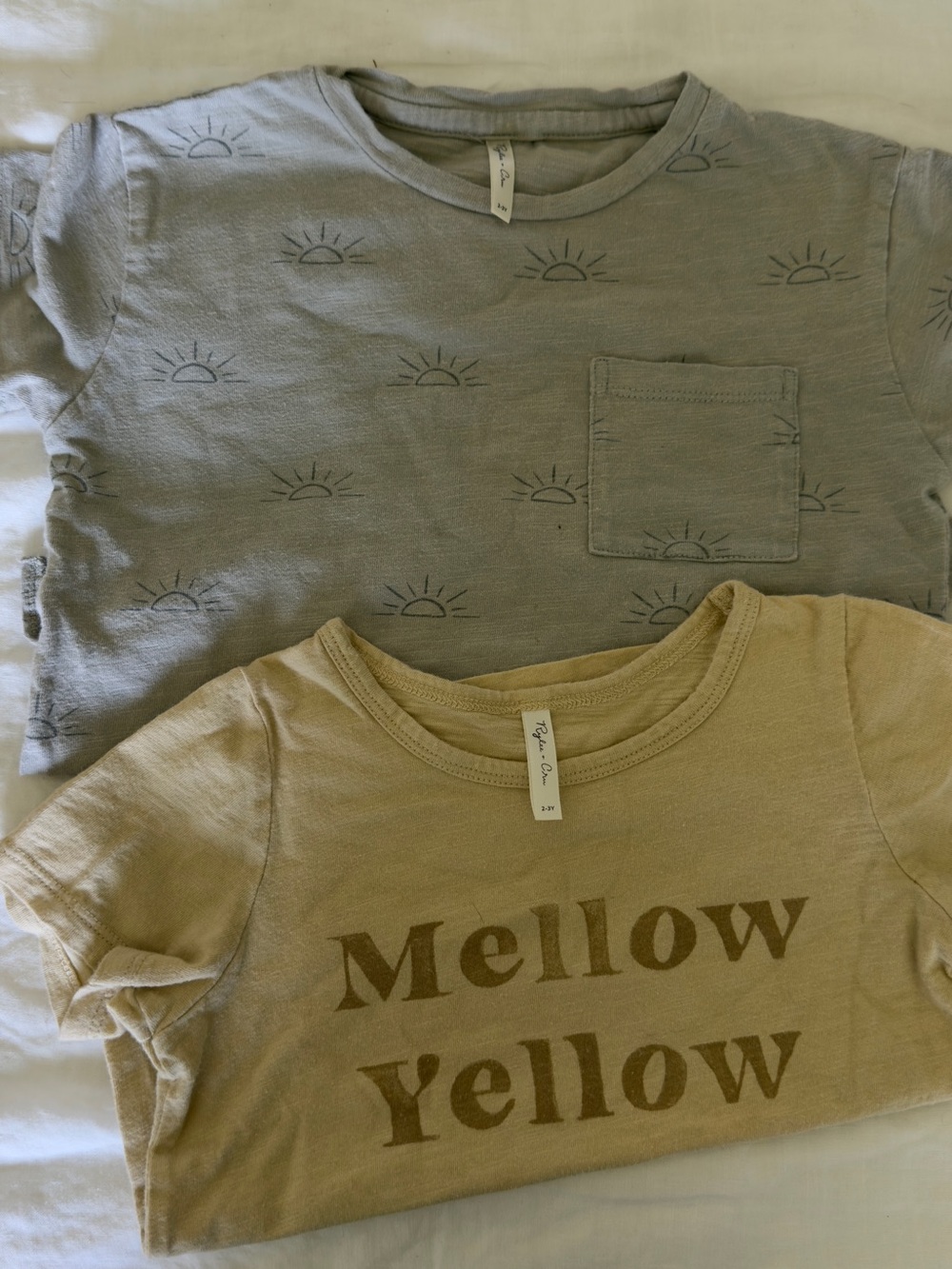 Mellow Yellow Kids' Short Sleeve Tees - Gray & Mustard